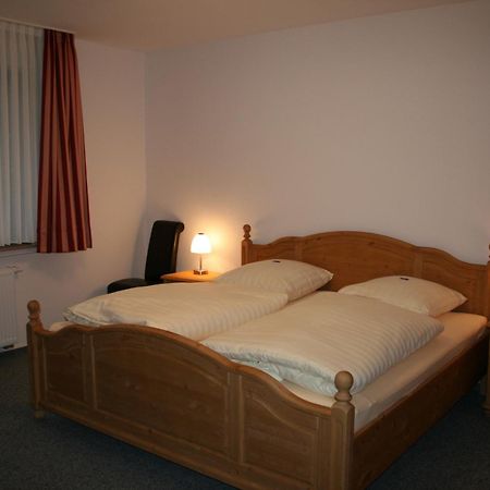 Hellmanns Hotel Bremers Bauerndiele Wiefelstede Екстериор снимка